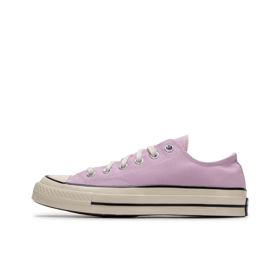 Converse Shoes Chuck 70 - Sepatu Skateboard Converse Chuck 70 Unisex