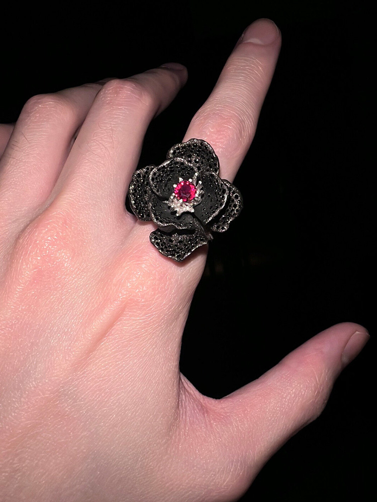 Cincin Antik Motif Bunga Merah - Men'S Victorian Accessories ulasan dan harga