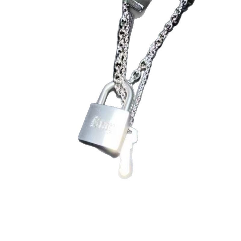 Kalung Kunci Logam Kreatif Yan - Mens Accessories Style ulasan dan harga